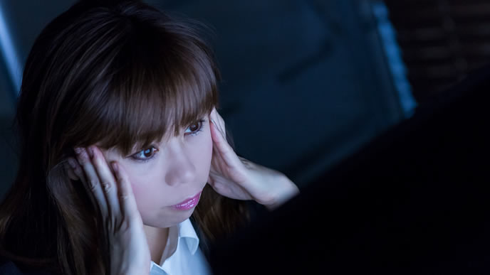 悩みが多い女性