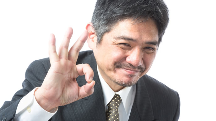 寛容的な上司の男性