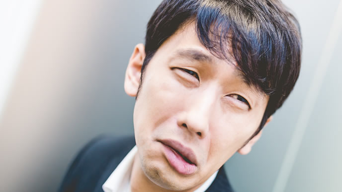 面接で失敗した男性