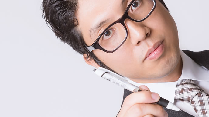 ボールペン選びが生きがいの男性