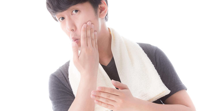 早起きする朝型の男性