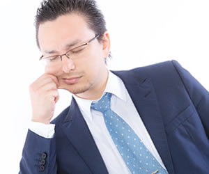 理想と現実の狭間にいる男性
