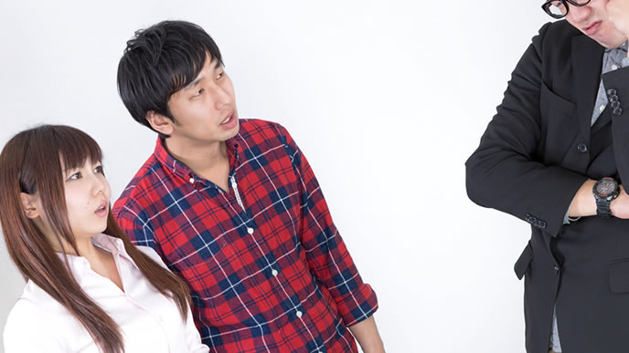 OG訪問を利用して企業の情報収集をする就活生