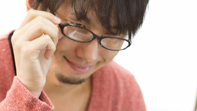 志望動機を考えながらニヤつく派遣社員