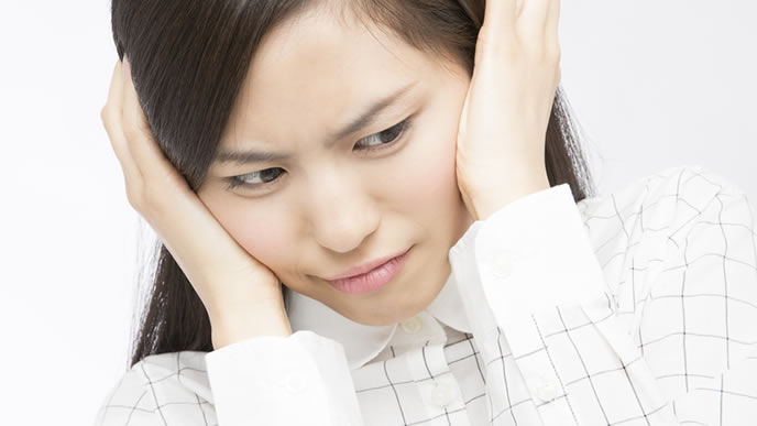 悩み毎があり頭を抱える就活生