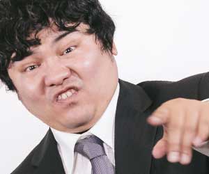 嘘をいっている男性