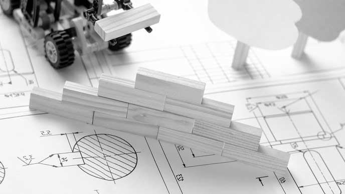 住宅の設計図と建築模型
