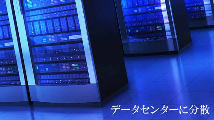 データセンターに並ぶサーバー